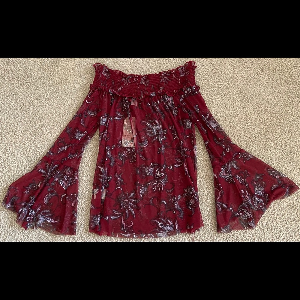 Off the Shoulder Shear Blouse